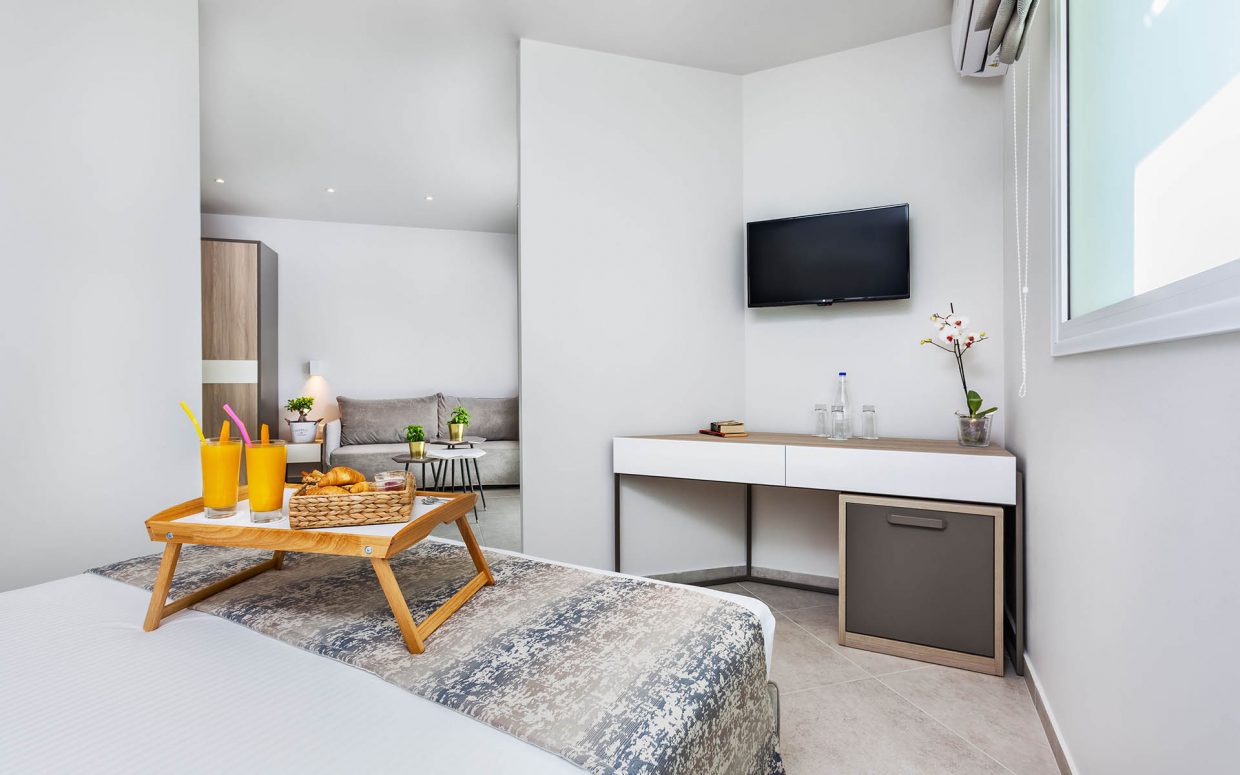 Kriopigi hotel family executive room.jpg