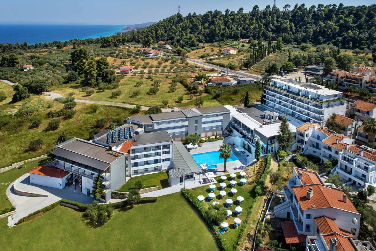 Kriopigi hotel.jpg