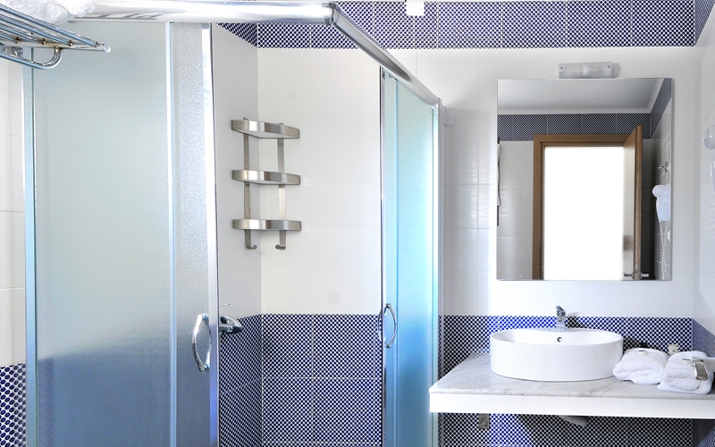 Krotiri resort hotel superior bathroom.jpg