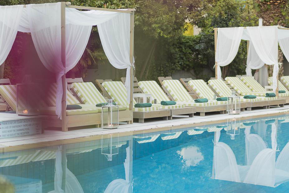 Hotel La Piscine Art pool.jpg