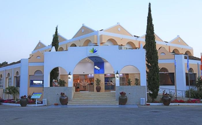 Labranda Sandy Beach Hotel ulaz.jpg