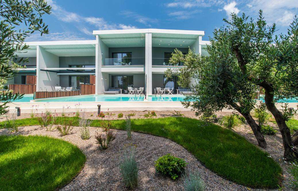 Lagomandra Beach _ Suites Deluxe Duplex 3.jpg