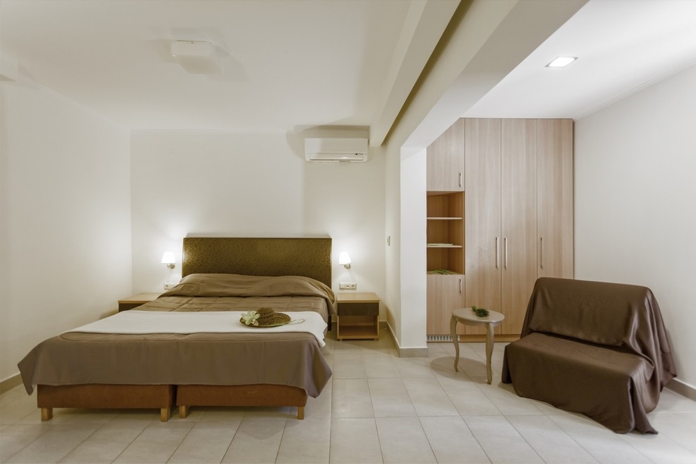 Lagomandra Beach_Suites Hotel Deluxe room 5.jpg