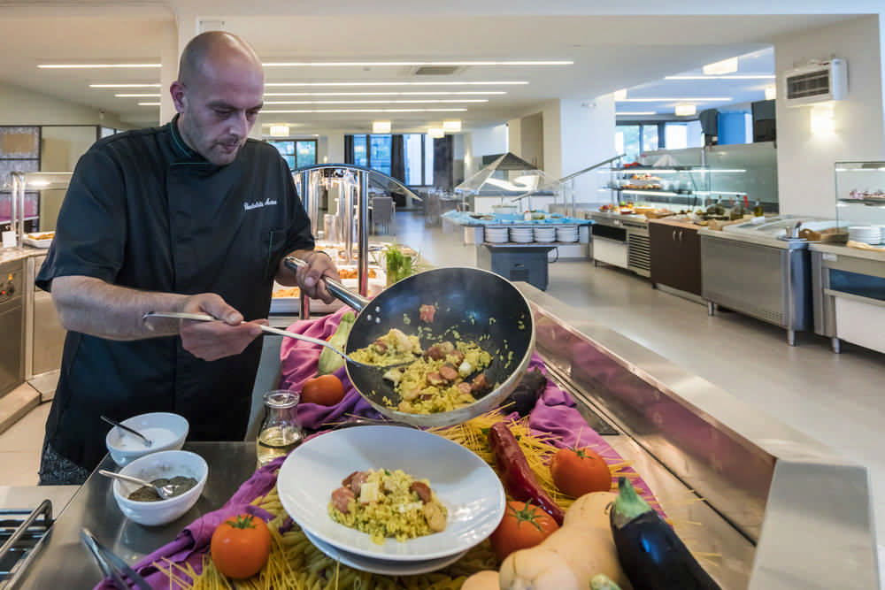 Lagomandra Hotel _ Spa  Hotel Restoran.jpg