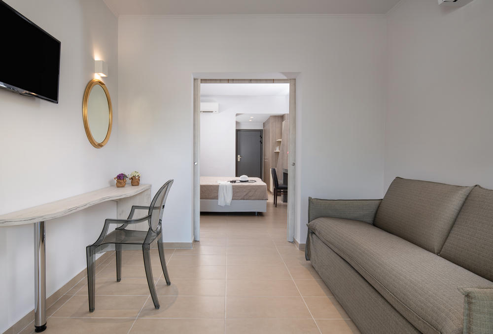 Lagomandra Hotel _ Spa Hotel Deluxe Family 2.jpg