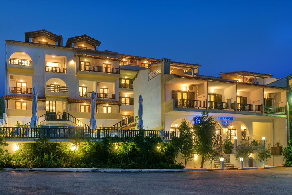 Hotel Leandros.jpg