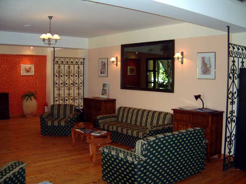 Hotel Liapades Beach lobby 1.jpg