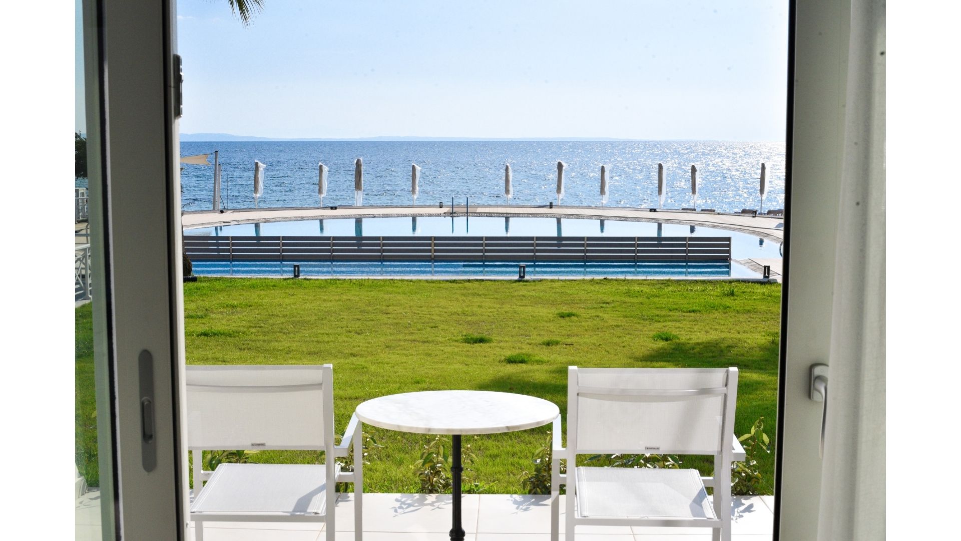 Lily Ann Boutique Hotel - Pogled sa balkona.jpg