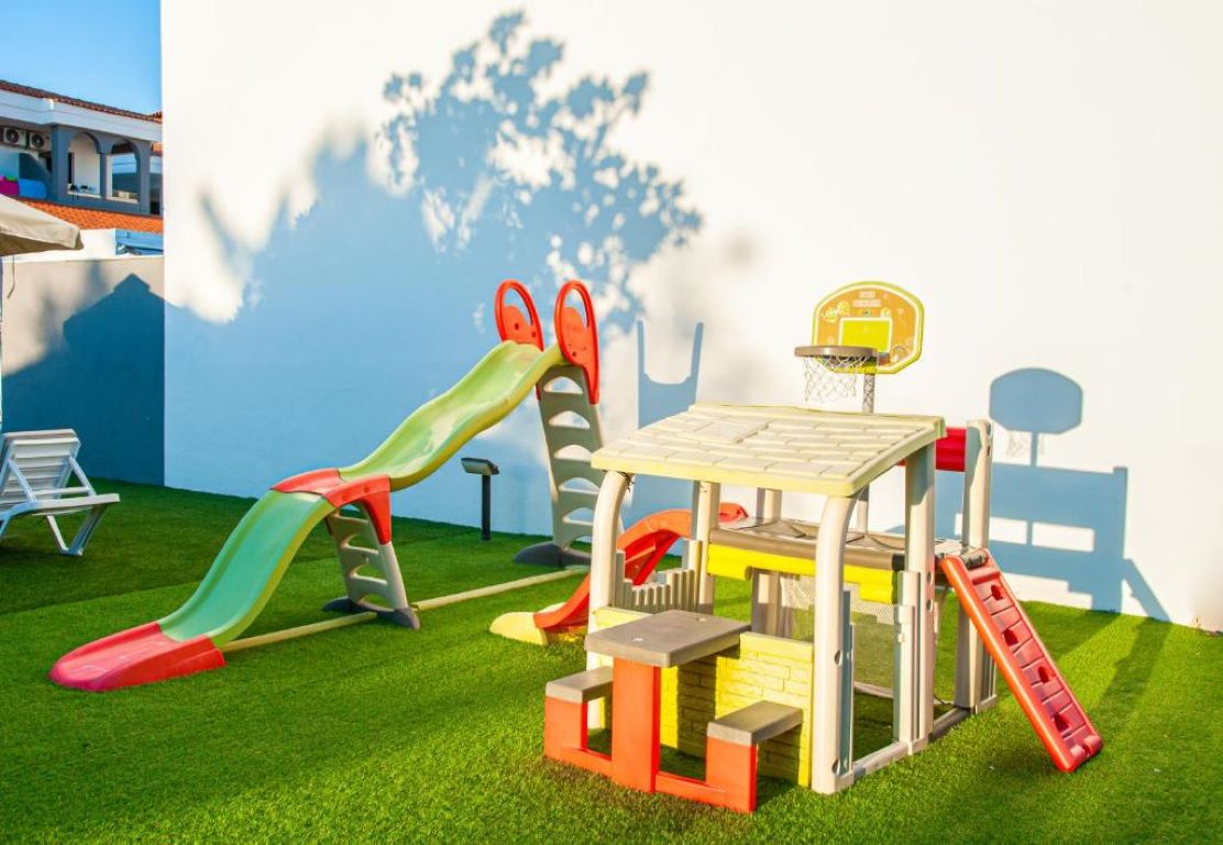 Hotel Acrotel Lily Ann Village-Decije igraliste.jpg
