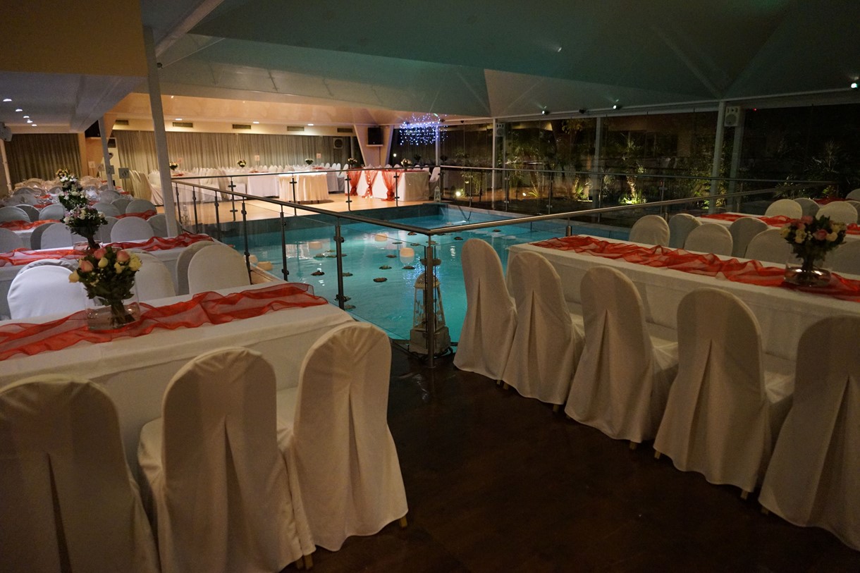 Hotel London restaurant.jpg