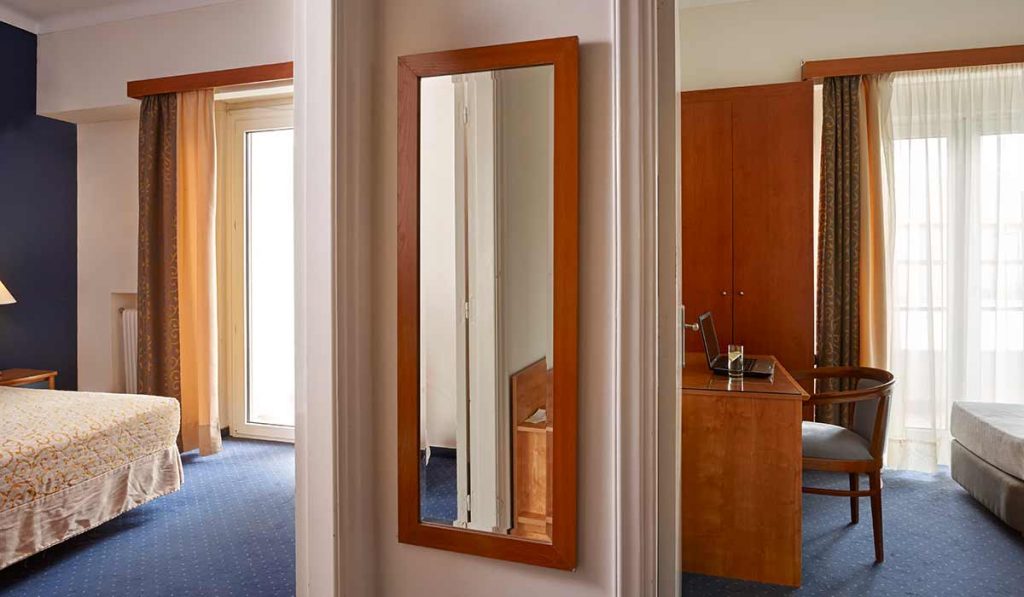Hotel Lucy Interconnecting Room 1.jpg