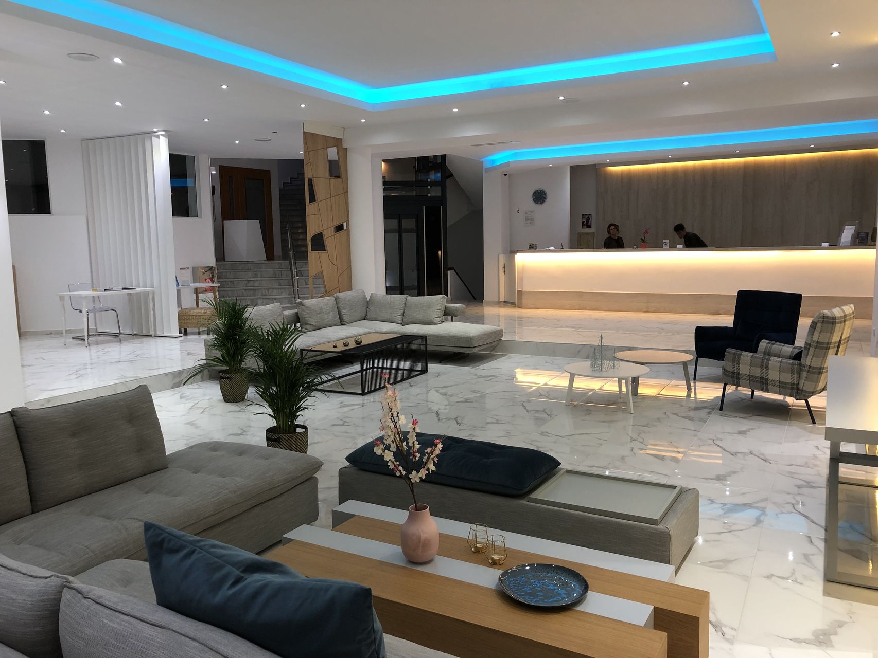 Akti Ouranoupoli hotel recepcija .jpg
