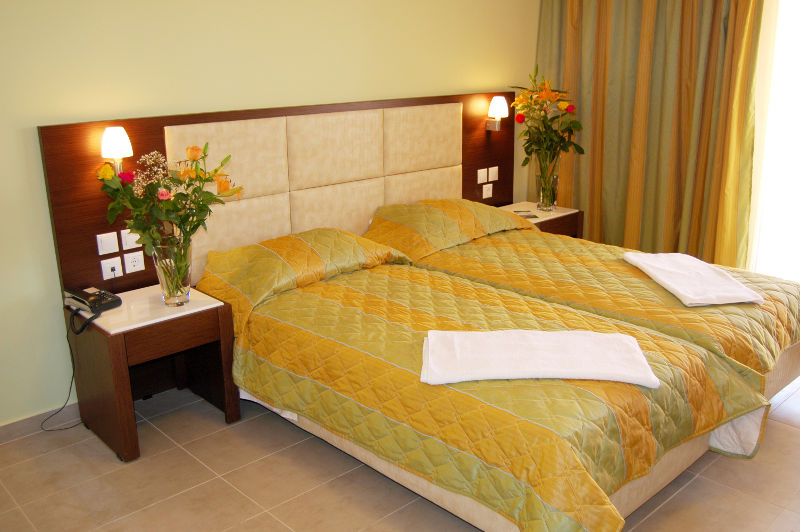 Hotel Majestic twin room.jpg