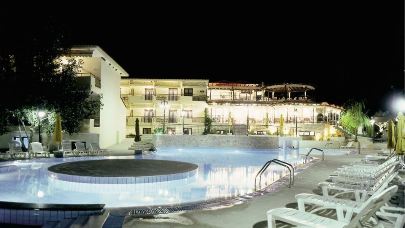 Makednos Hotel-Nocni izgled.jpg