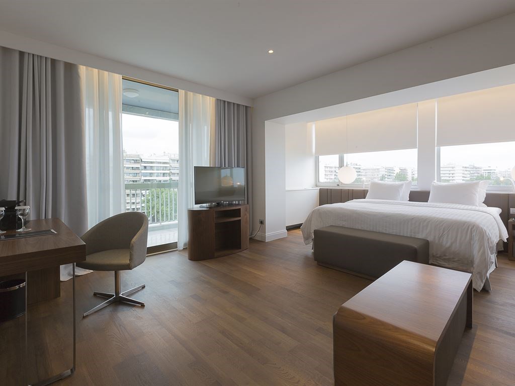 Hotel Macedonia Palace junior suite.jpeg