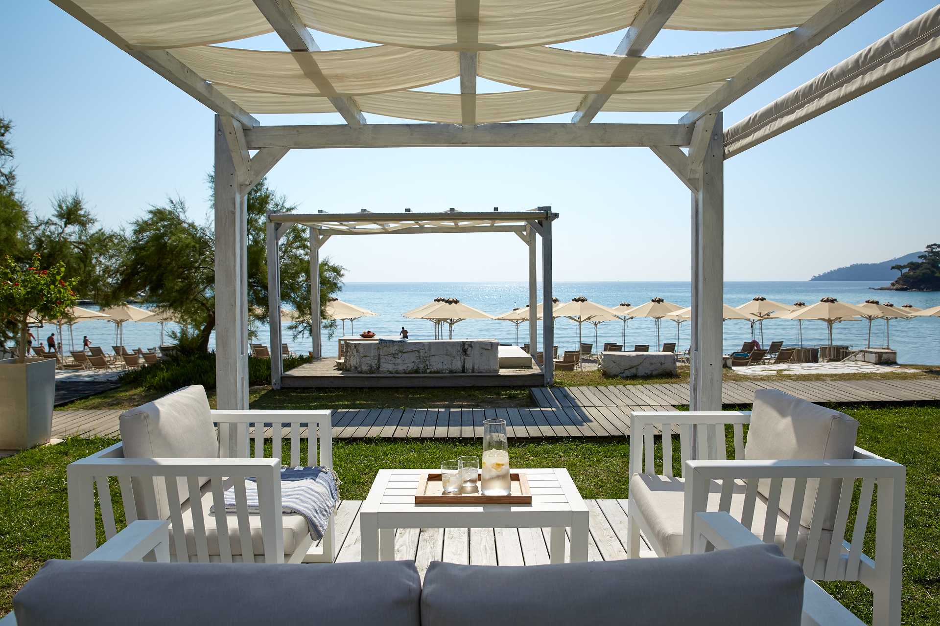 Makryammos Bungalow Hotel beach tavern.jpg