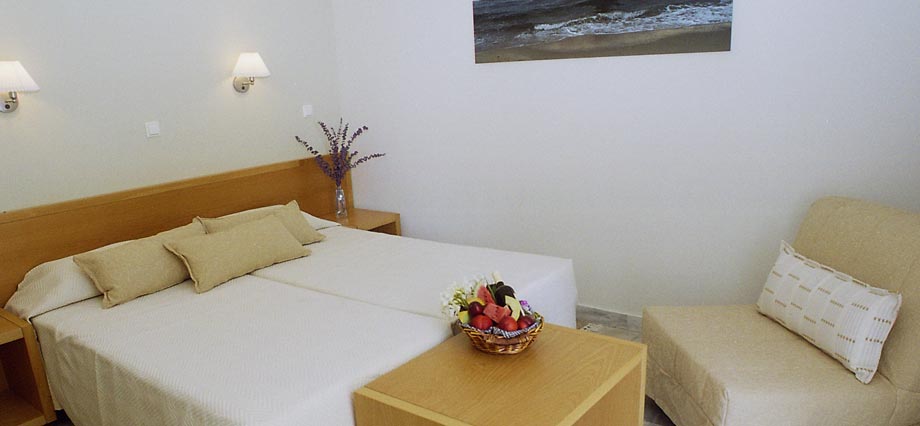 Makryammos Bungalows Hotel room.jpg