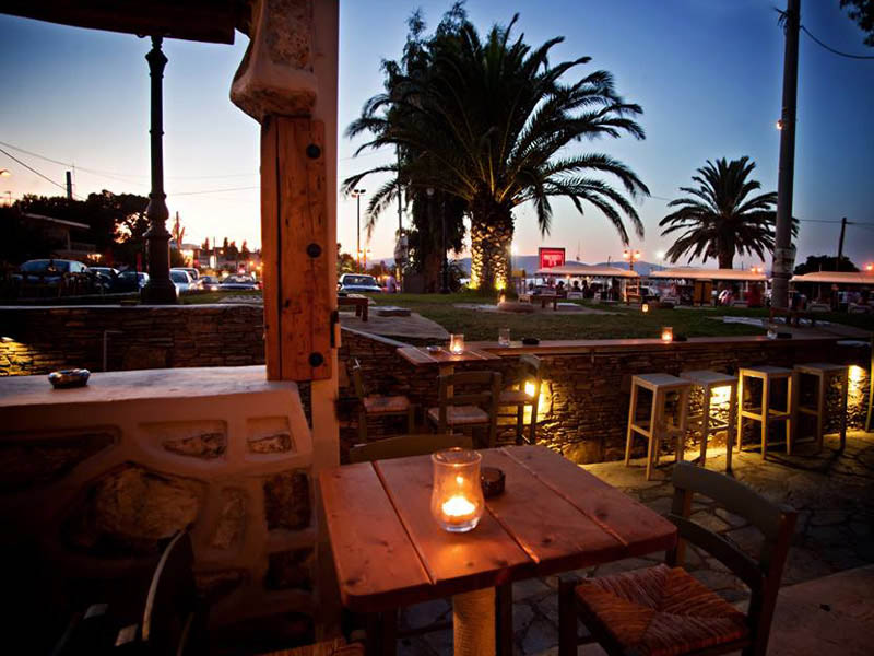 Hotel Marathon Beach Baraki bar.jpg