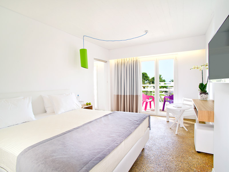 Hotel Marathon Beach double room.jpg