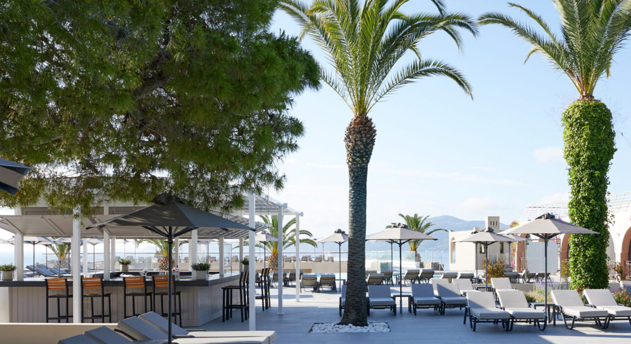 Marbella Hotel pool bar.jpg