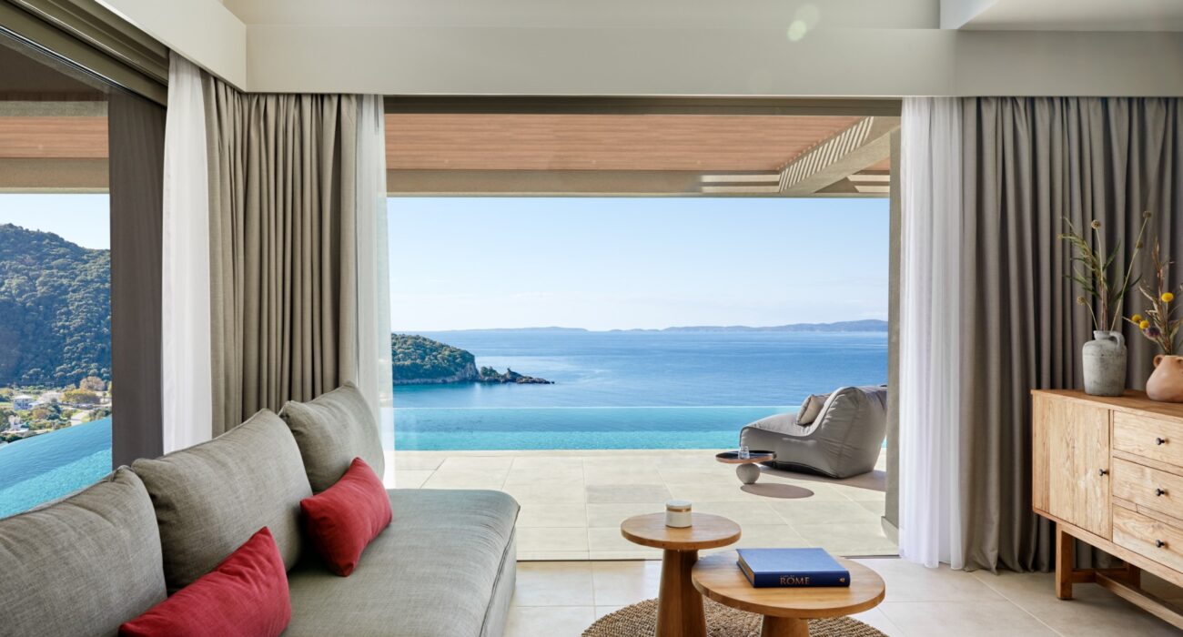 Hotel MarBella Elix Maisonette suite private pool 1.jpg