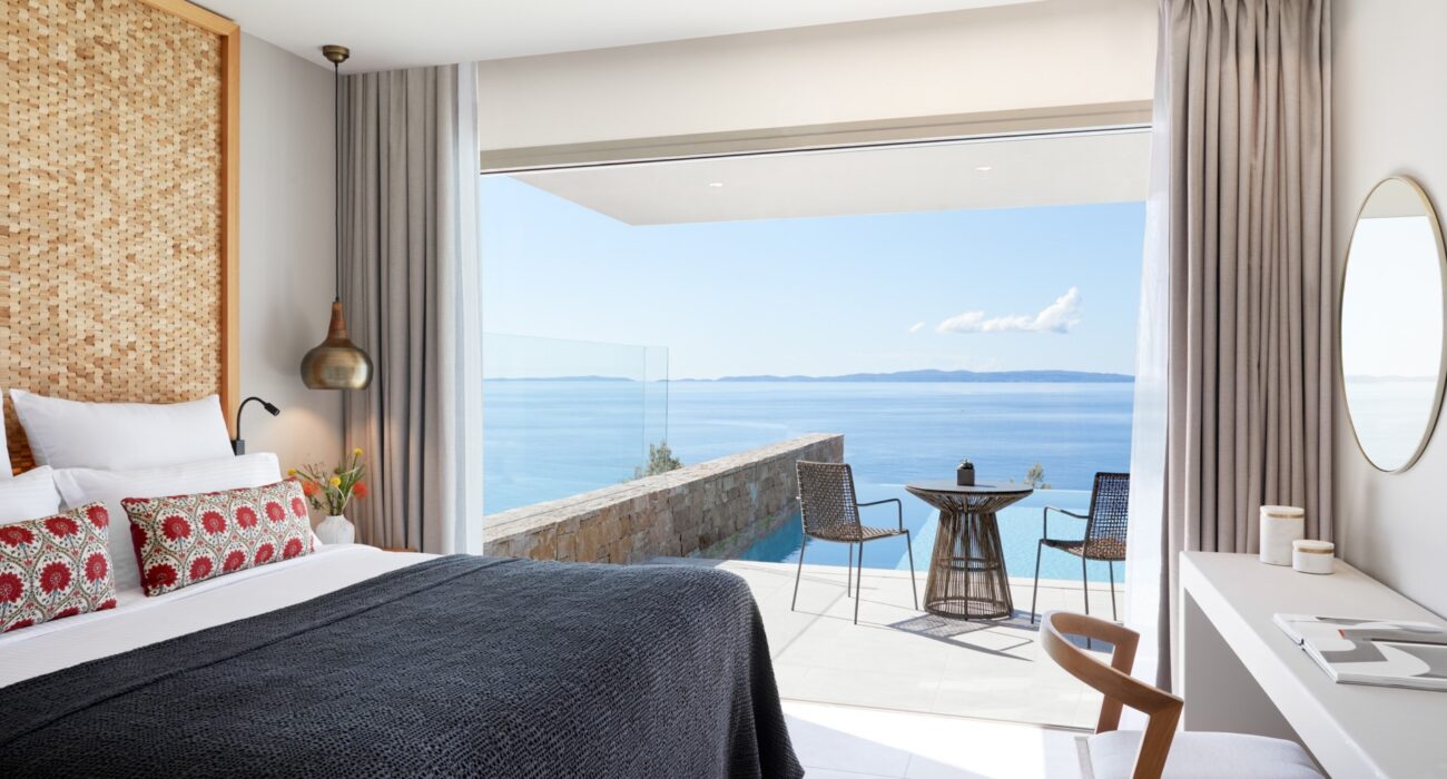 Hotel MarBella Elix One bedroom family suite swim up.jpg