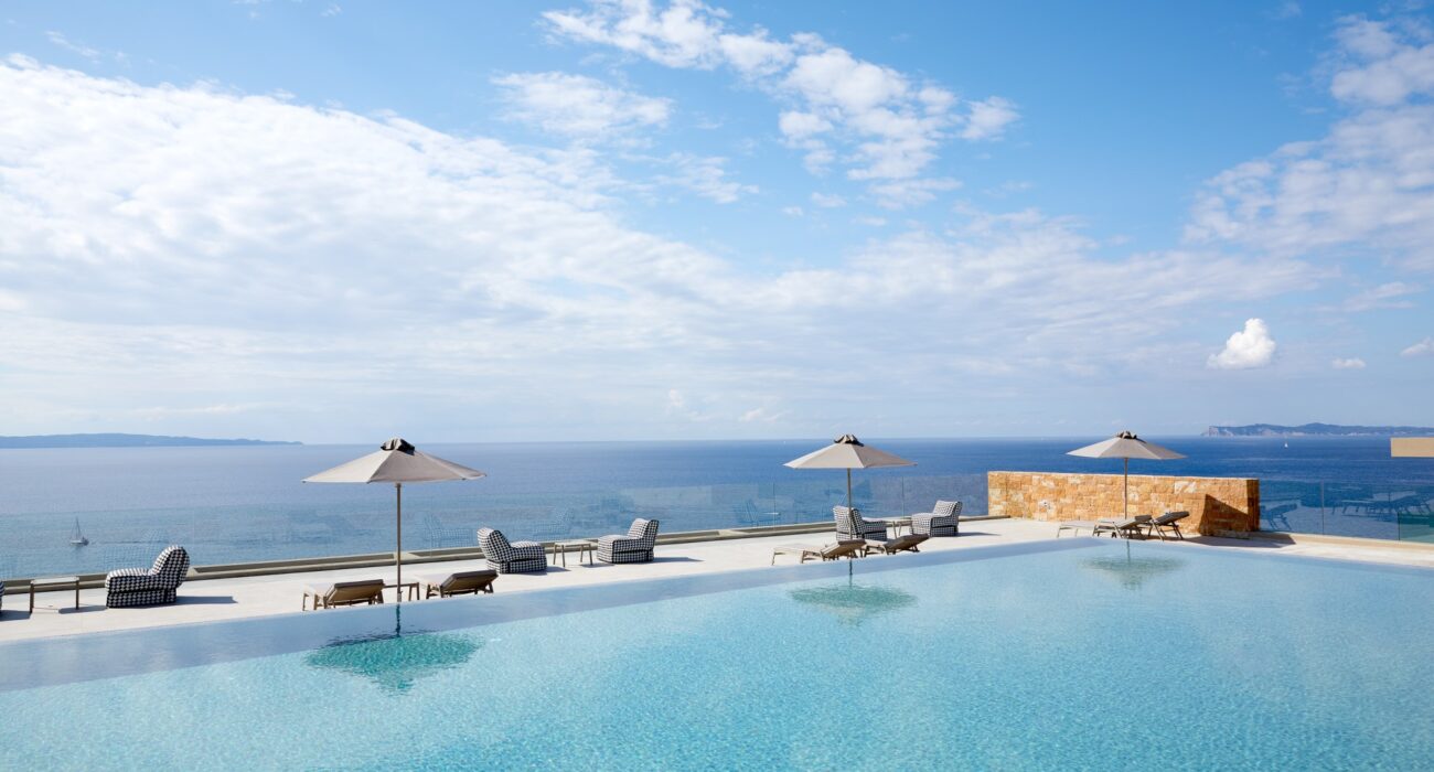 Hotel MarBella Elix pool 1.jpg