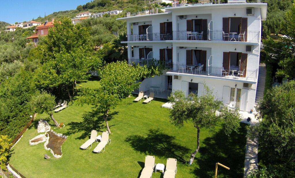 Hotel Mare Blue 2.jpg