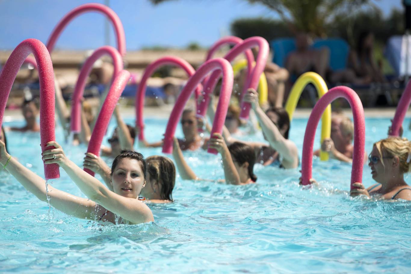 Mareblue beach resort hotel animacija za odrasle.jpg