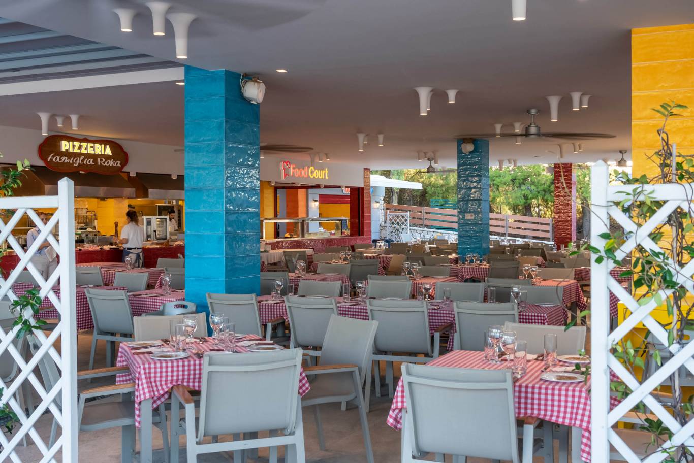 Mareblue beach resort hotel picerija.jpg