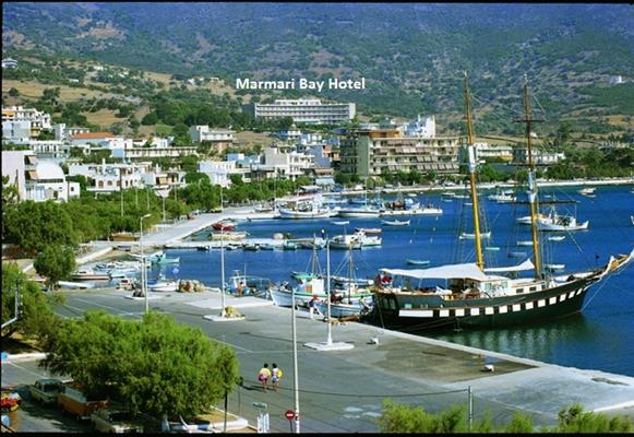 Marmari bay hotel.pozicija u odnosu na lukujpg.jpg