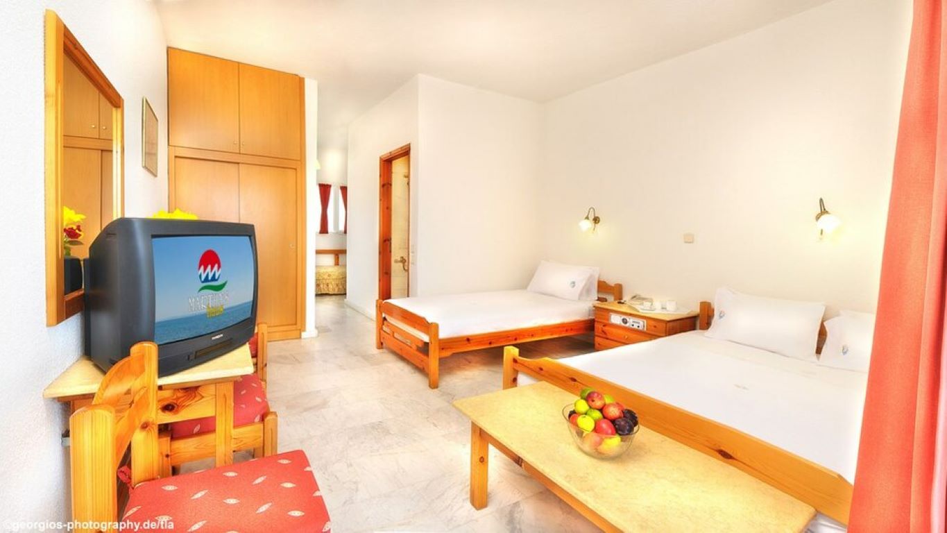 Hotel Martha's House-Standardan Studio.jpg