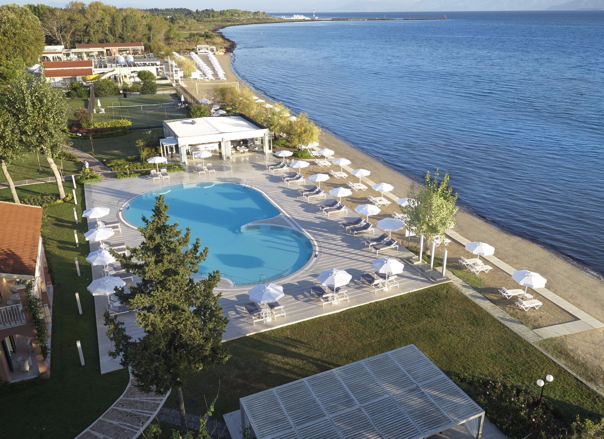 Mayor Capo di Corfu hotel pool.jpeg