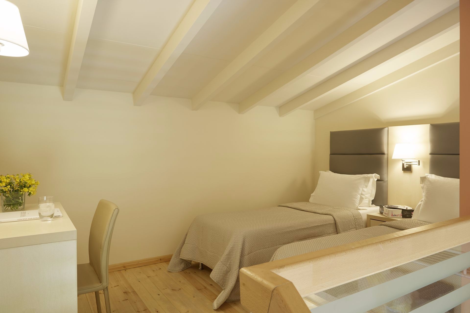 Mayor Capo di Corfu superior family suite soba na spratu.jpeg