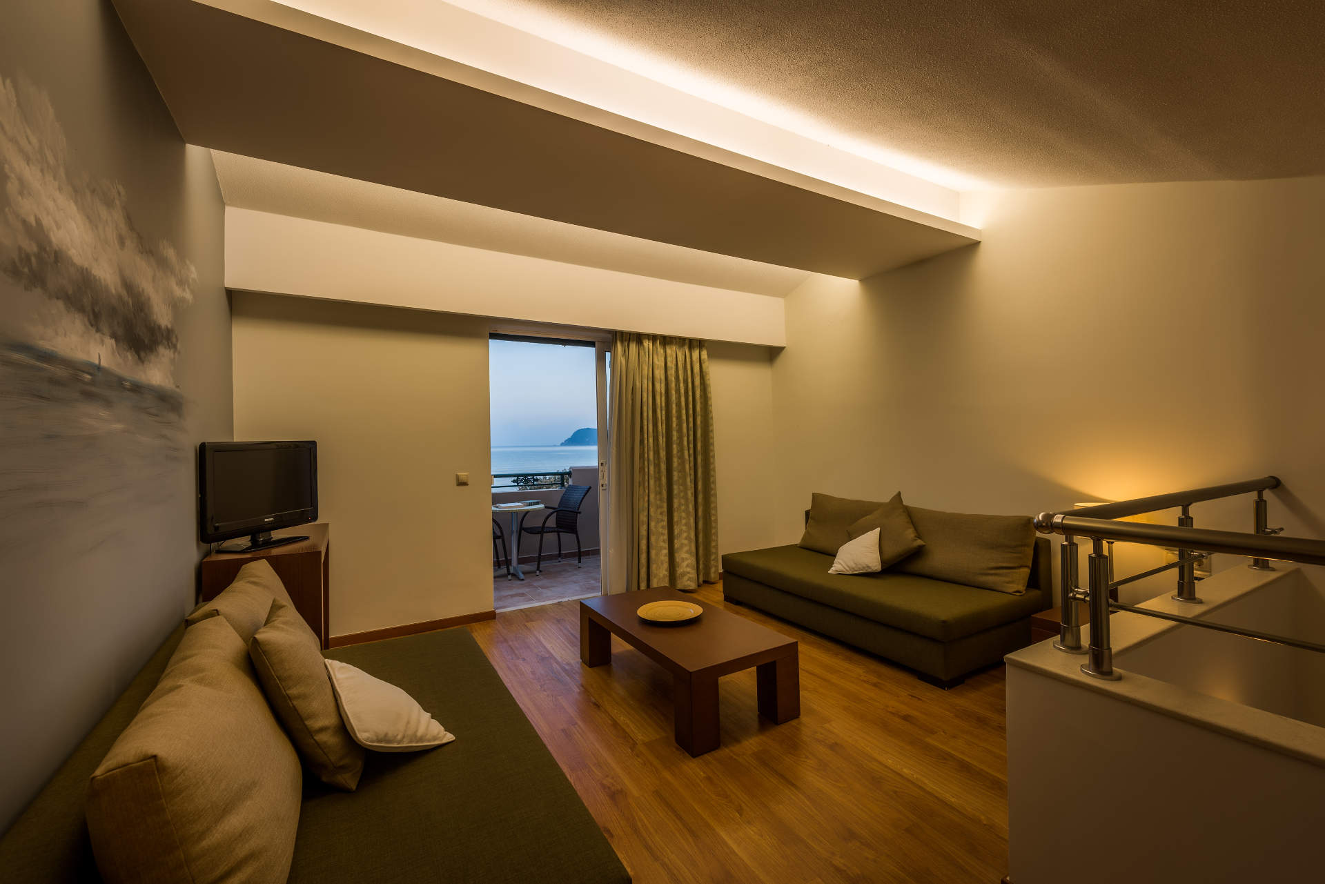 Hotel Mediterranean Beach junior suite.jpg