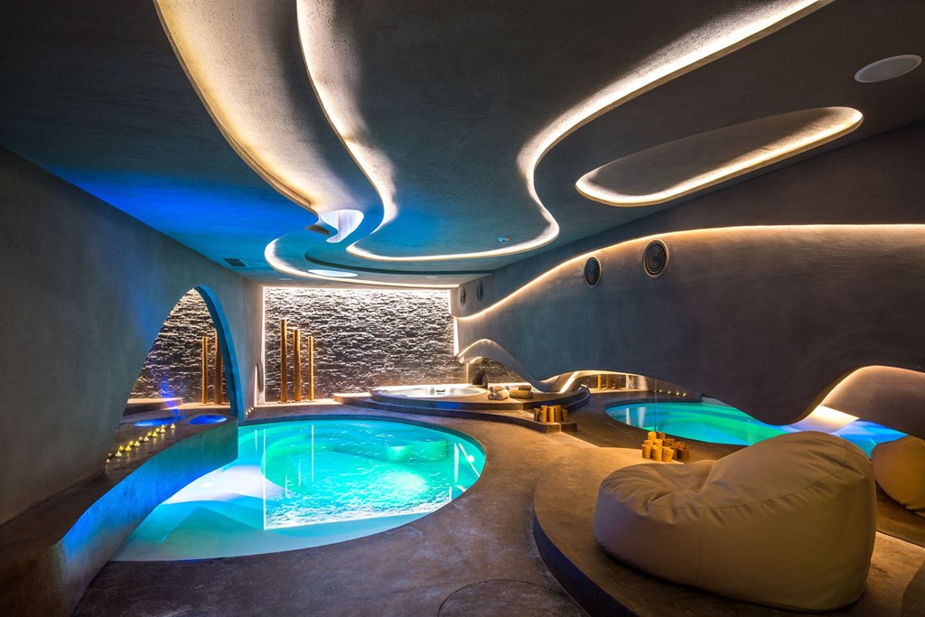 Hotel Mediterranean Palace spa 1.jpg