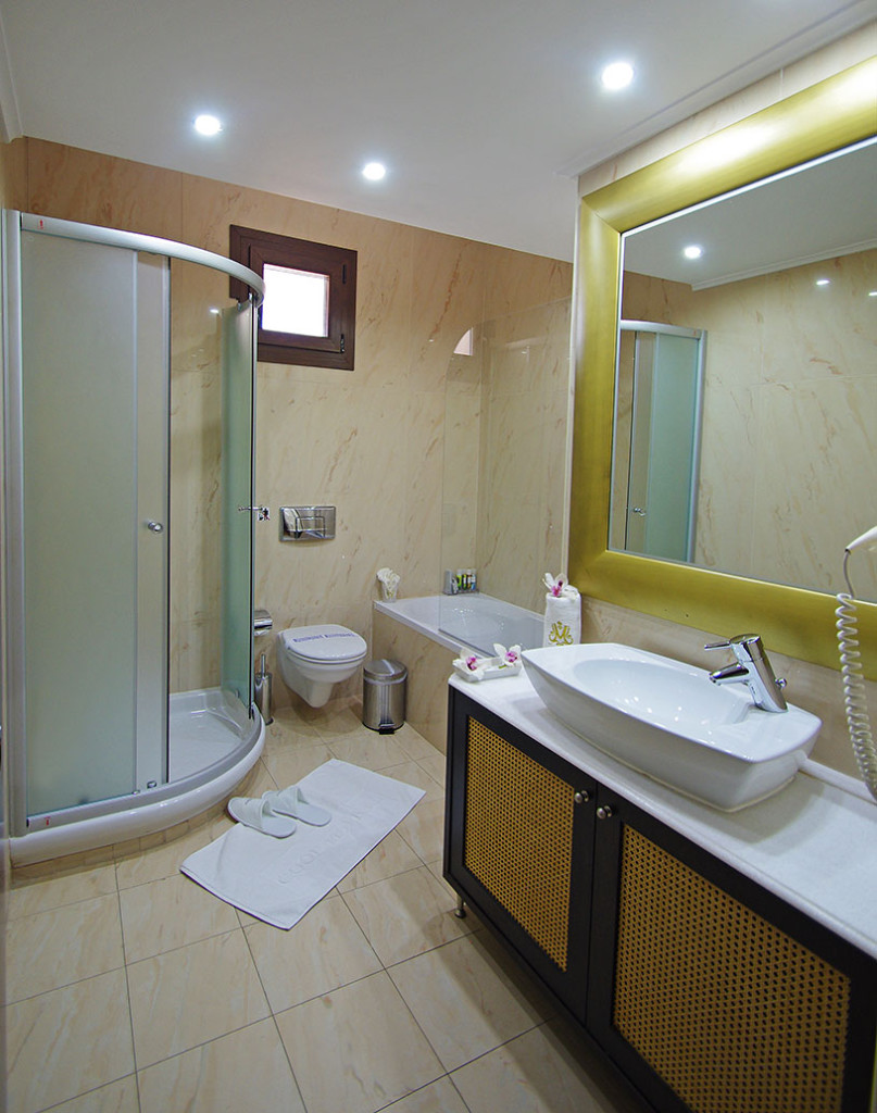 Mediterranean princess hotel grand suite kupatilo  .jpg