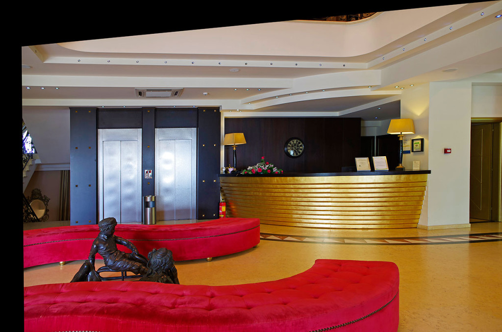 Mediterranean princess hotel rececija.jpg