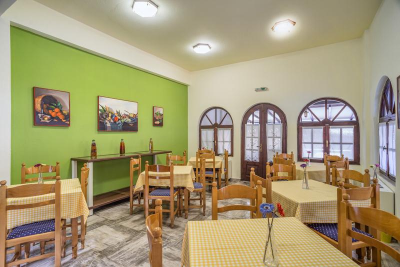 Mega Ammos hotel glavni restoran.jpg