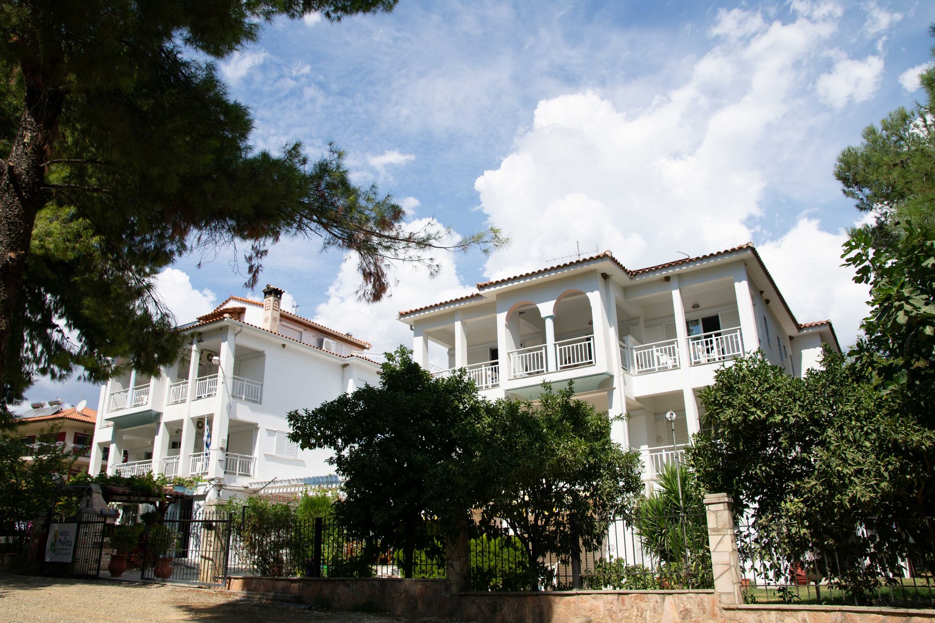 Mellisa gold coast hotel .jpg
