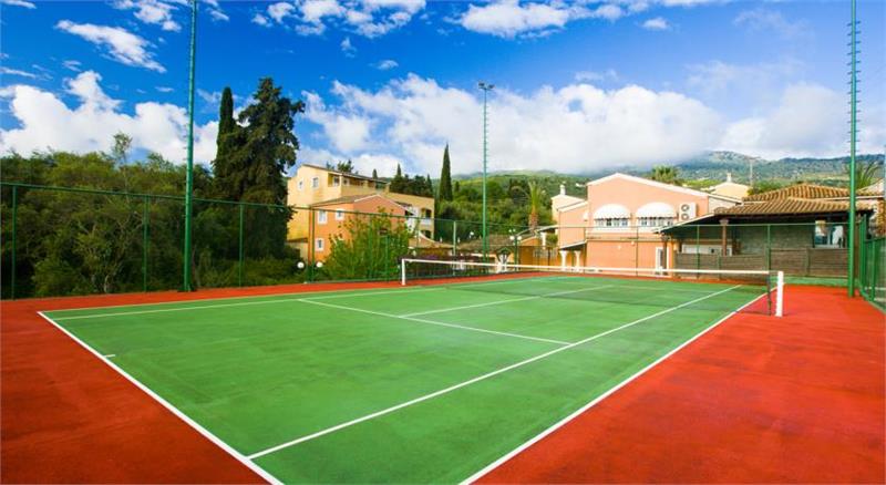 Hotel Memento Kassiopi Resort tennis court.jpg