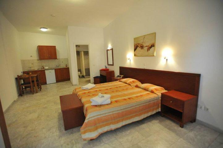 Hotel Memento Saint Spyridon accomodation 2.jpg