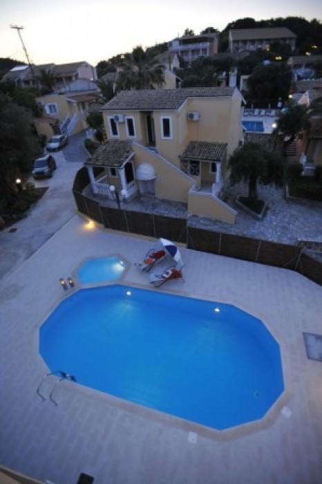 Hotel Memento Saint Spyridon pool.jpg