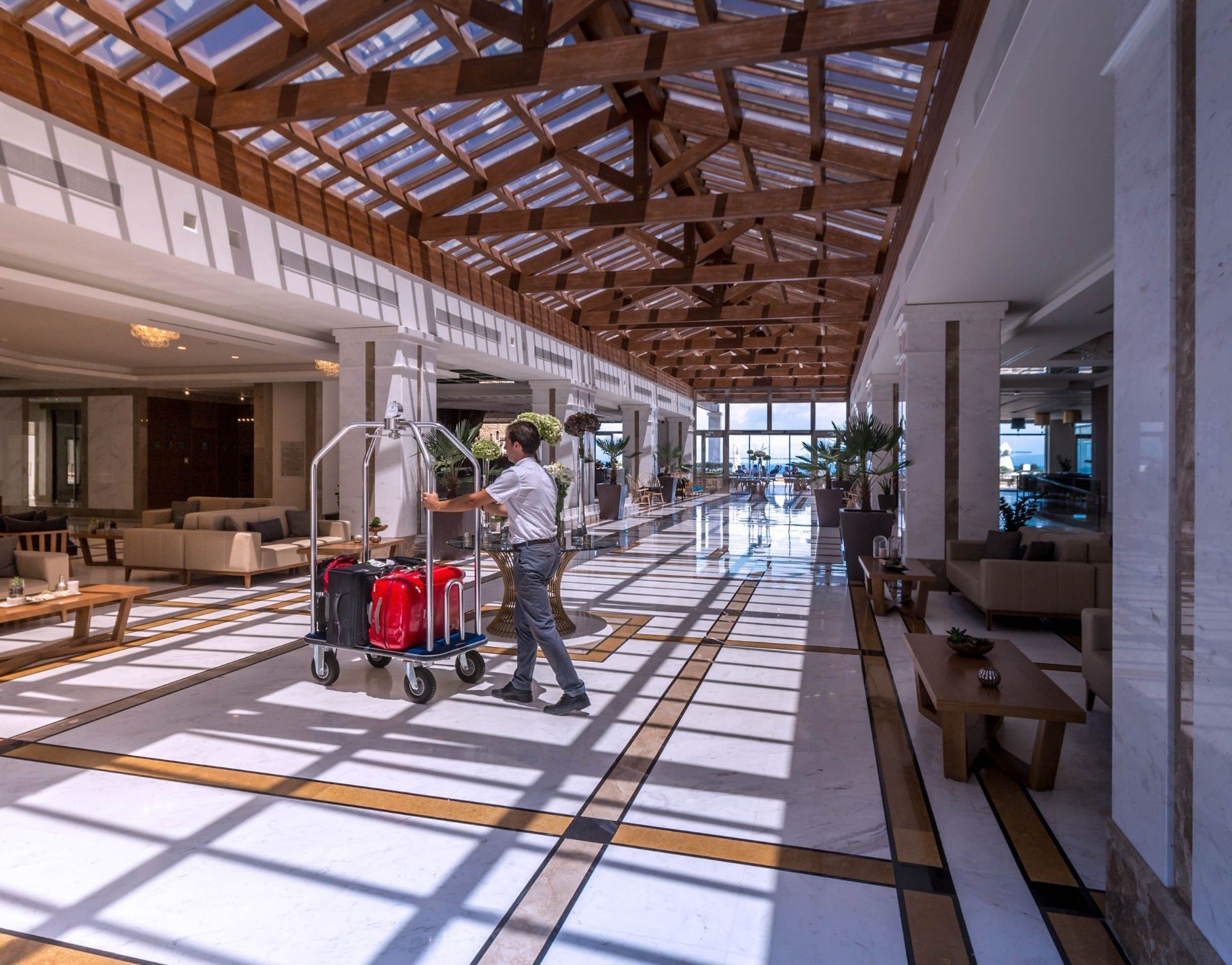 Hotel Miraggio Thermal Spa & Resort-Lobby.jpeg