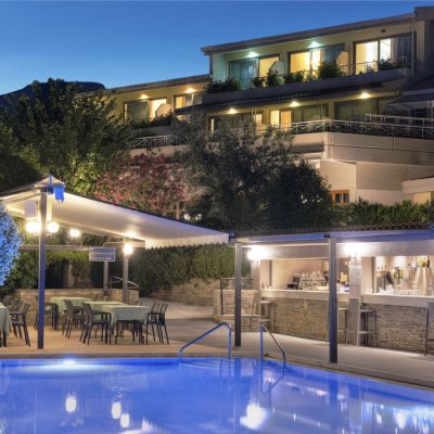 Hotel Miramare bar 1.jpg