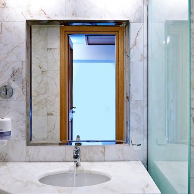 Hotel Miramare bathroom.jpg