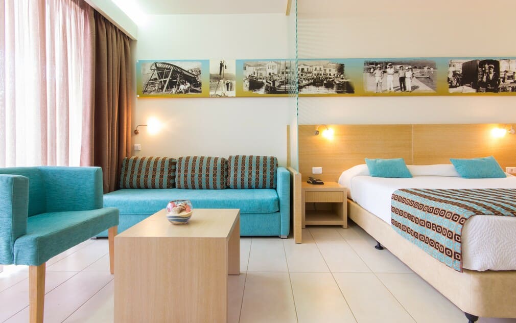 Alea hotel _ suites junior suite 1.jpg