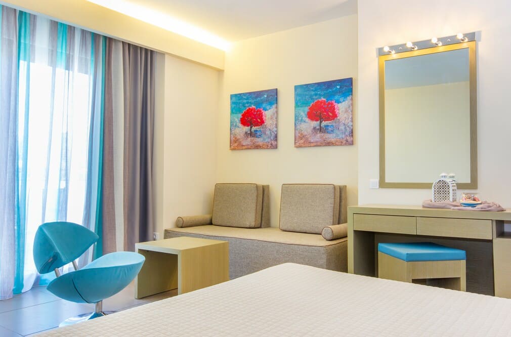 Alea hotel _ suites junior suite 2.jpg
