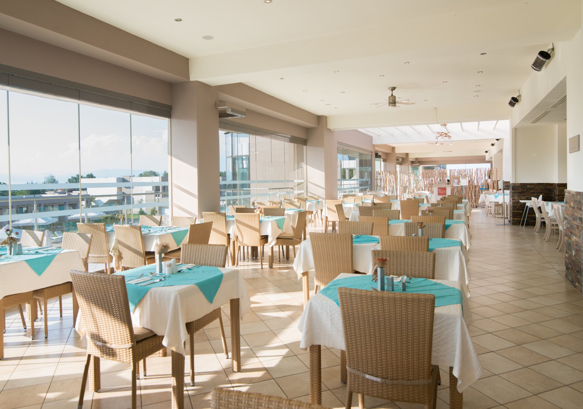 Alea hotel _ suites pansionski restoran.jpg