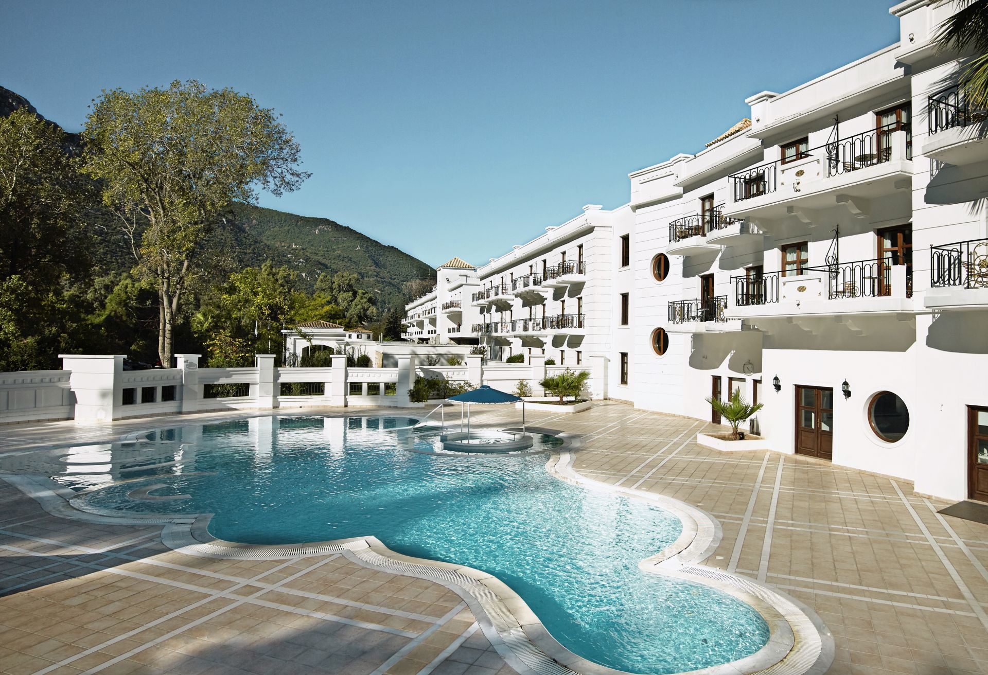 Mitsis Galini wellness spa_ resort hotel bazen .jpg